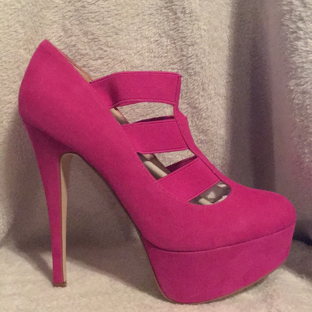 Anne Michelle Heels